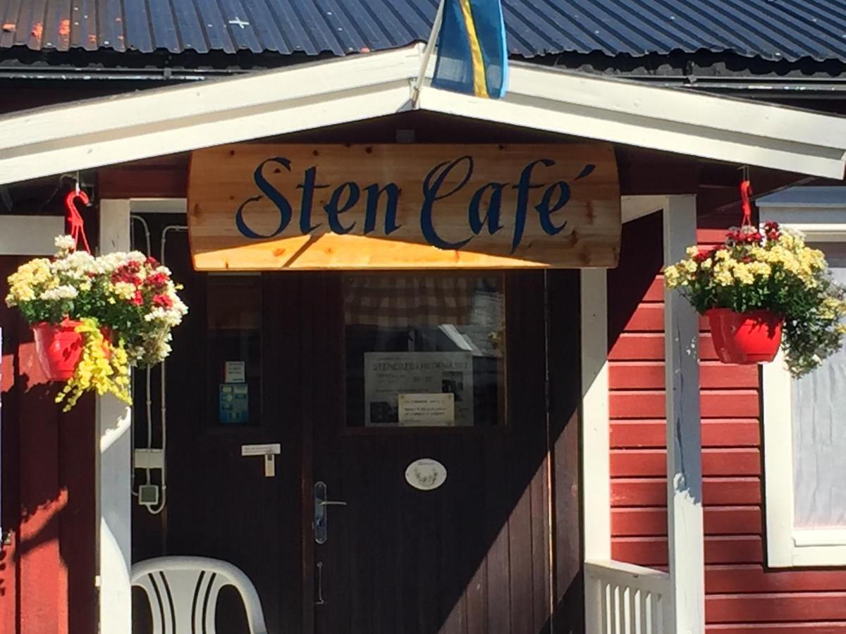 Stuga vid Hedenäsets stencafé Exterior foto